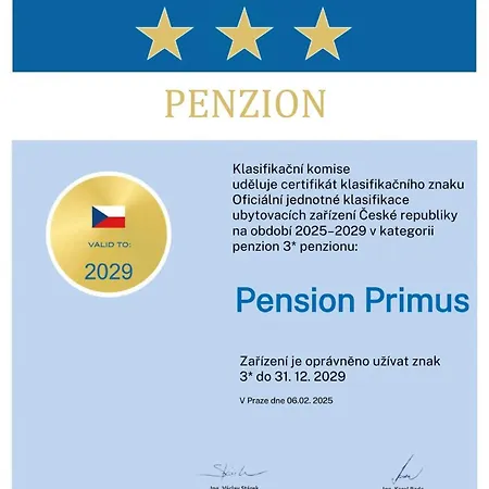 Pensión Primus 2*