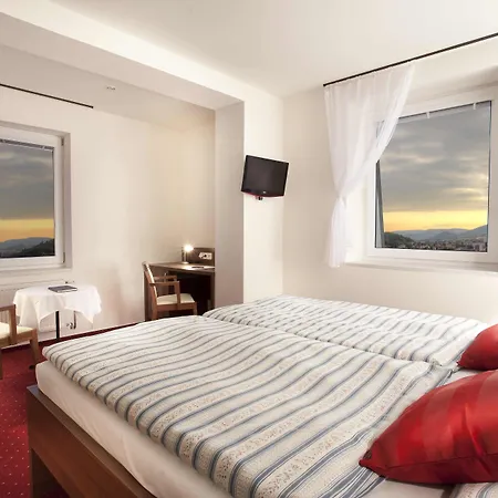 בית הארחה Primus 4*