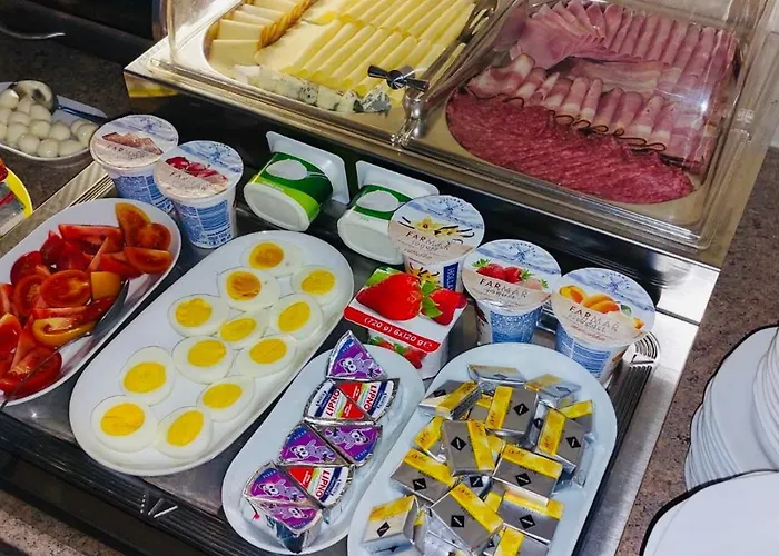 Primus Guest house 4*